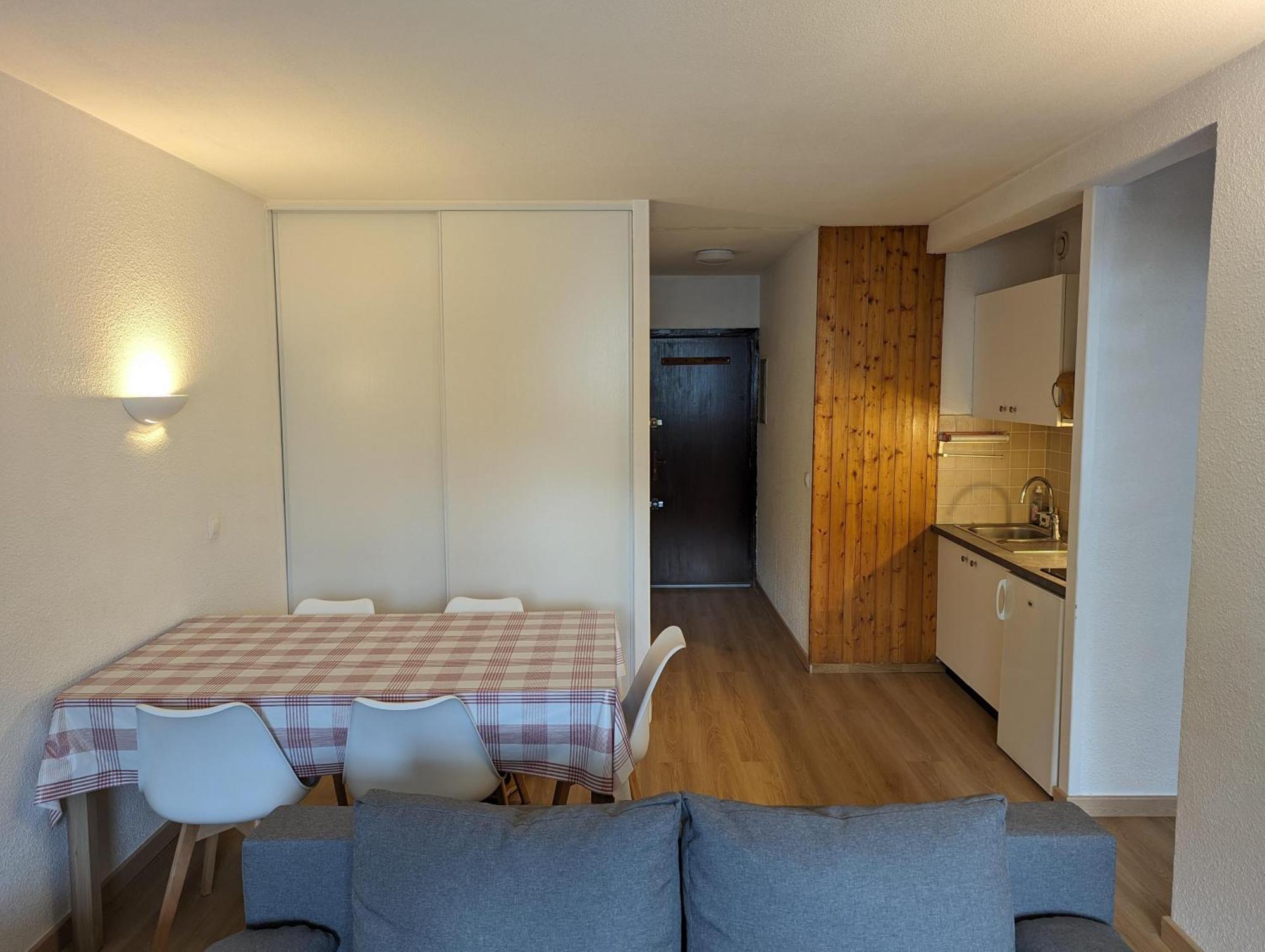 Central Spacious Flat With Private Parking 霞慕尼 外观 照片